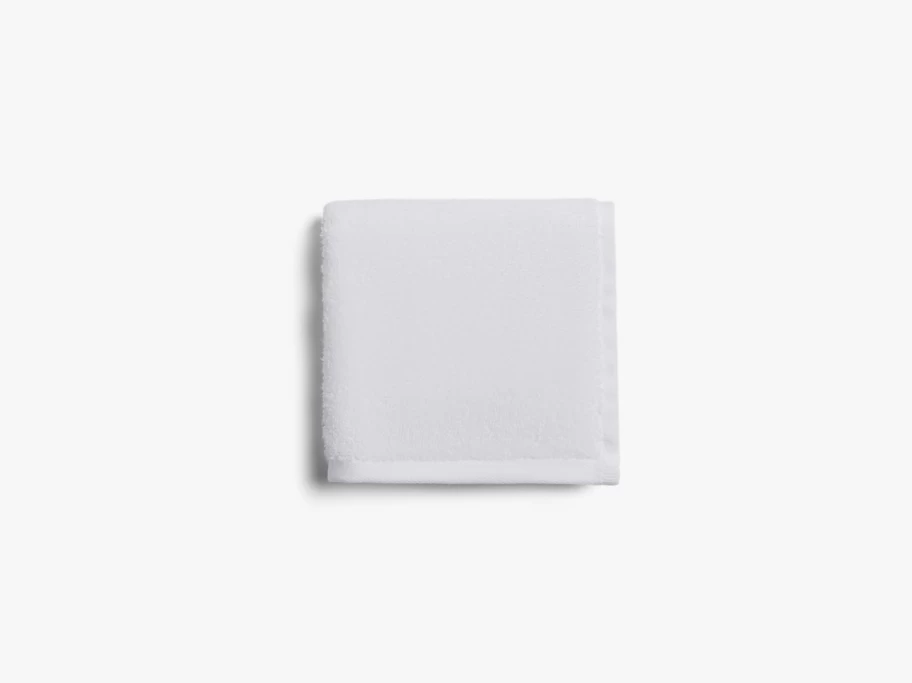 Parachute Featherweight Plush Towels - Ultra Soft & Lightweight Luxury Bath Towels