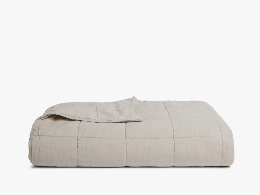 Parachute Linen Box Quilt - Breathable, Lightweight Bedding for All Seasons