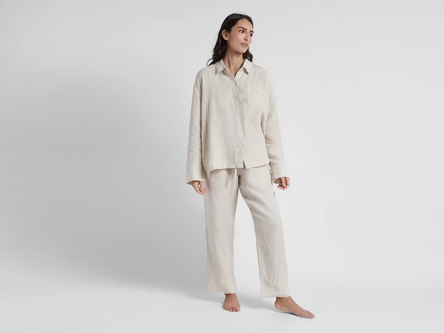 "Parachute Women's Linen Top – Breathable & Comfortable Summer Blouse"